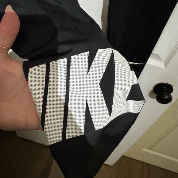 Nike Pro Black Compression Pants - Picture 3 of 4